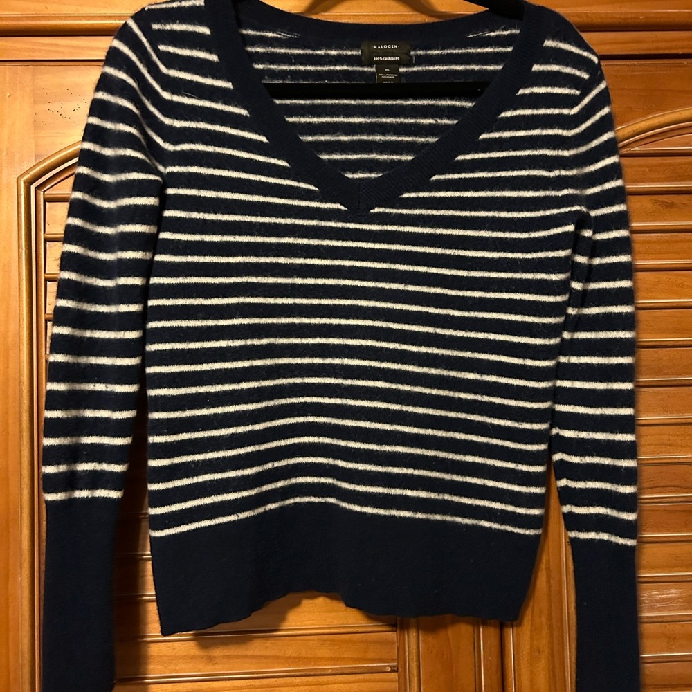 Halogen Navy and Cream Striped V-Neck Sweater